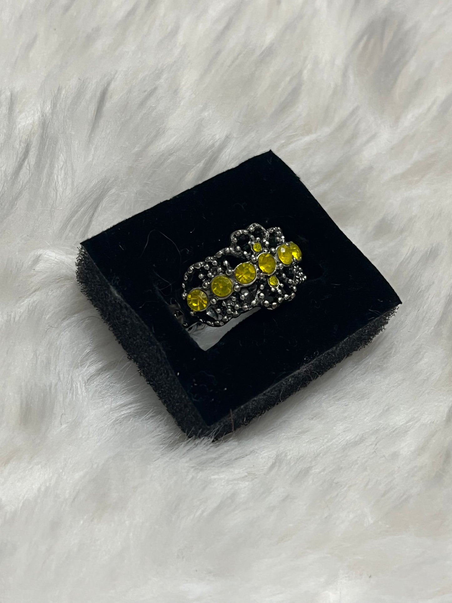 Jeweled Paparazzi Ring