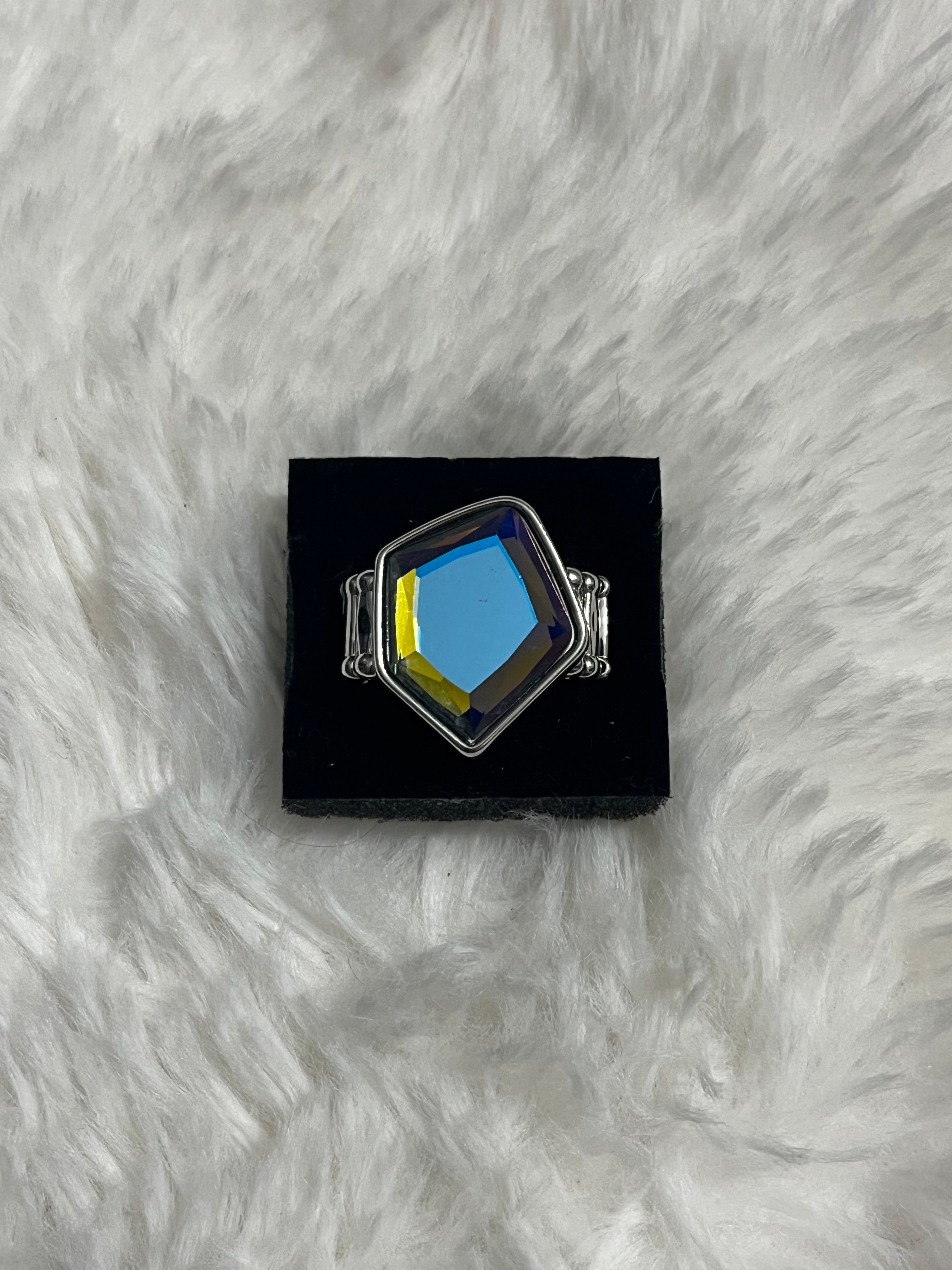 Abstract Escapade Paparazzi Ring