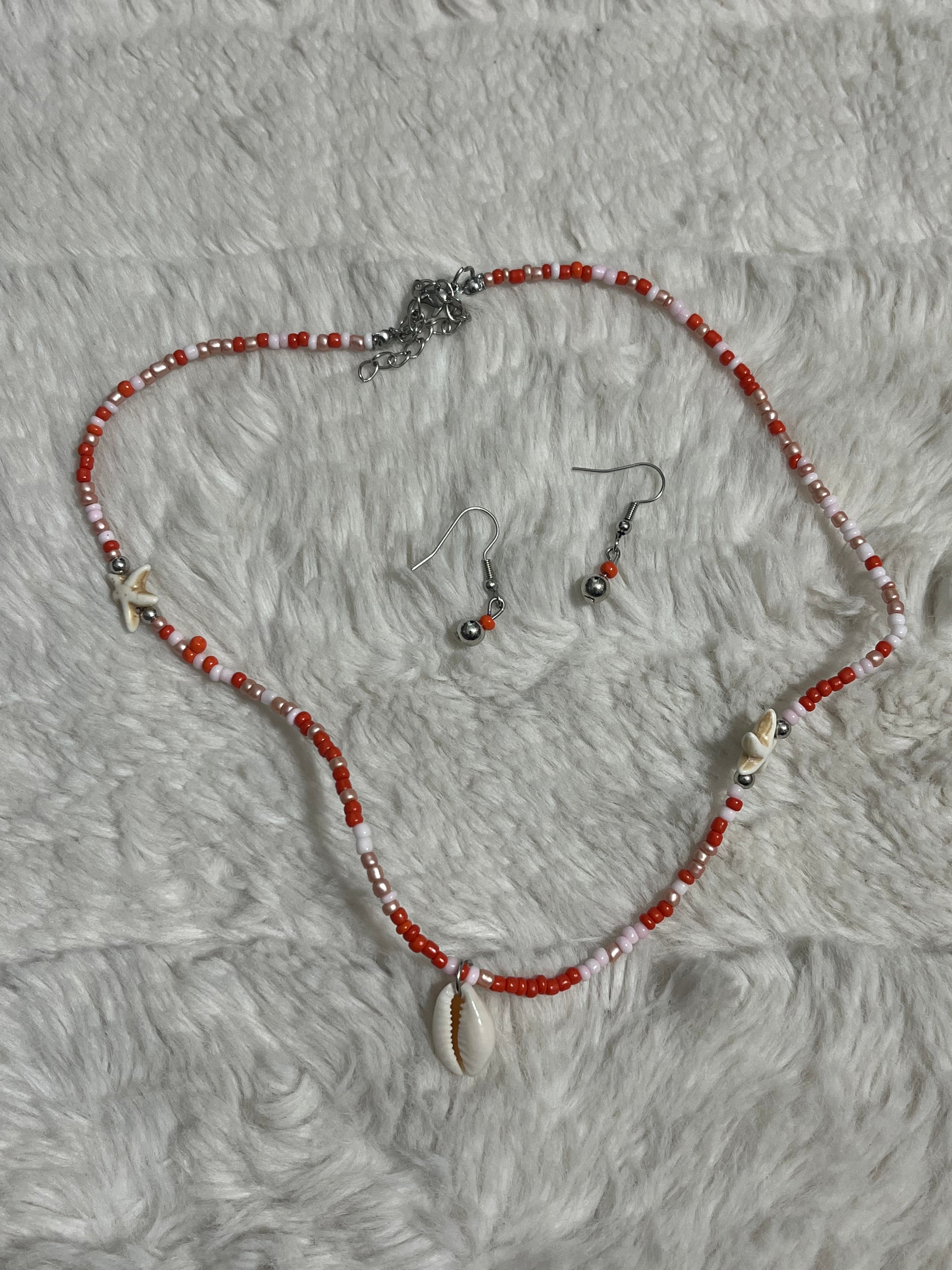 Beachside Beauty Paparazzi Necklace Set