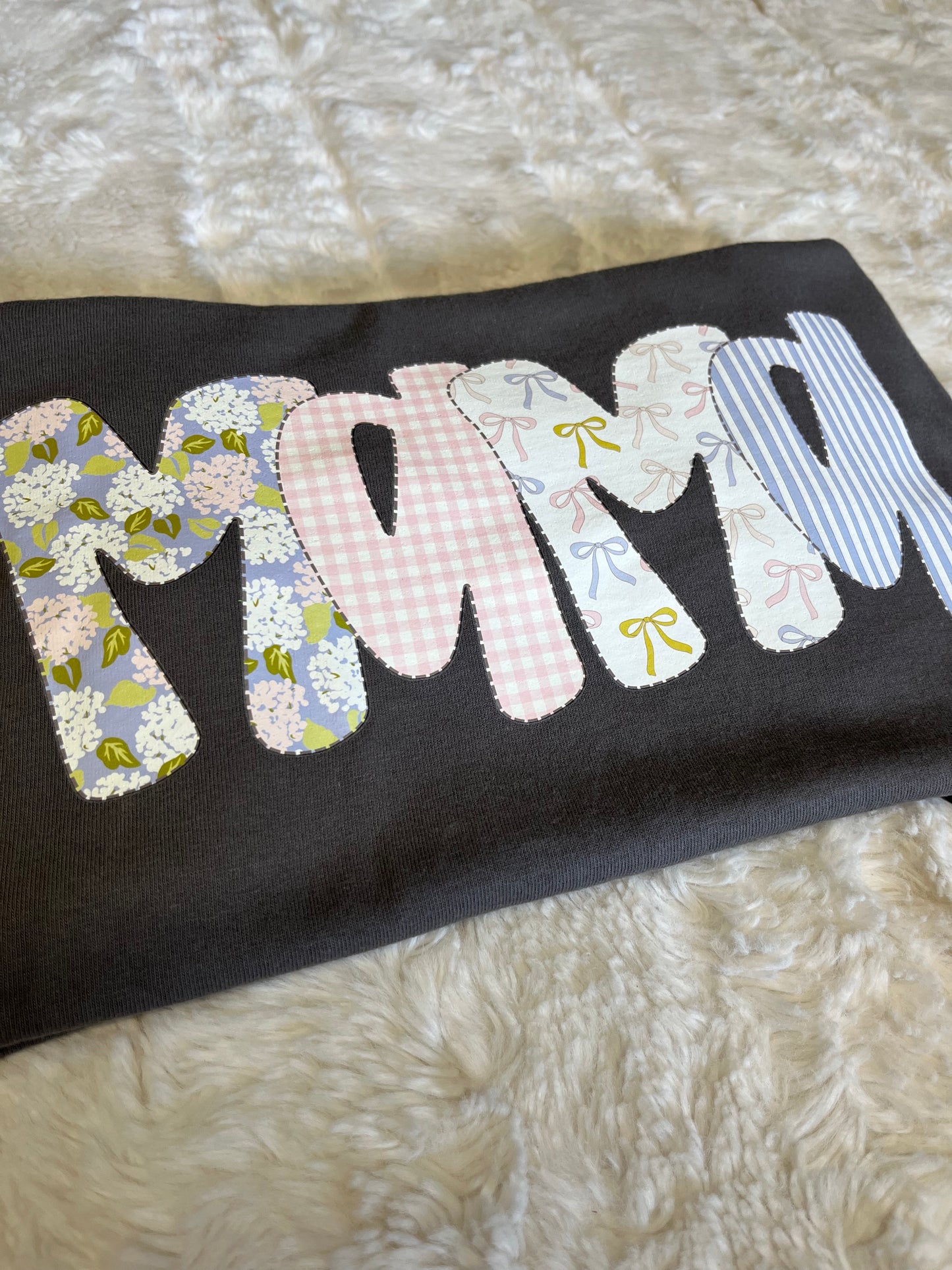Mama T-Shirt