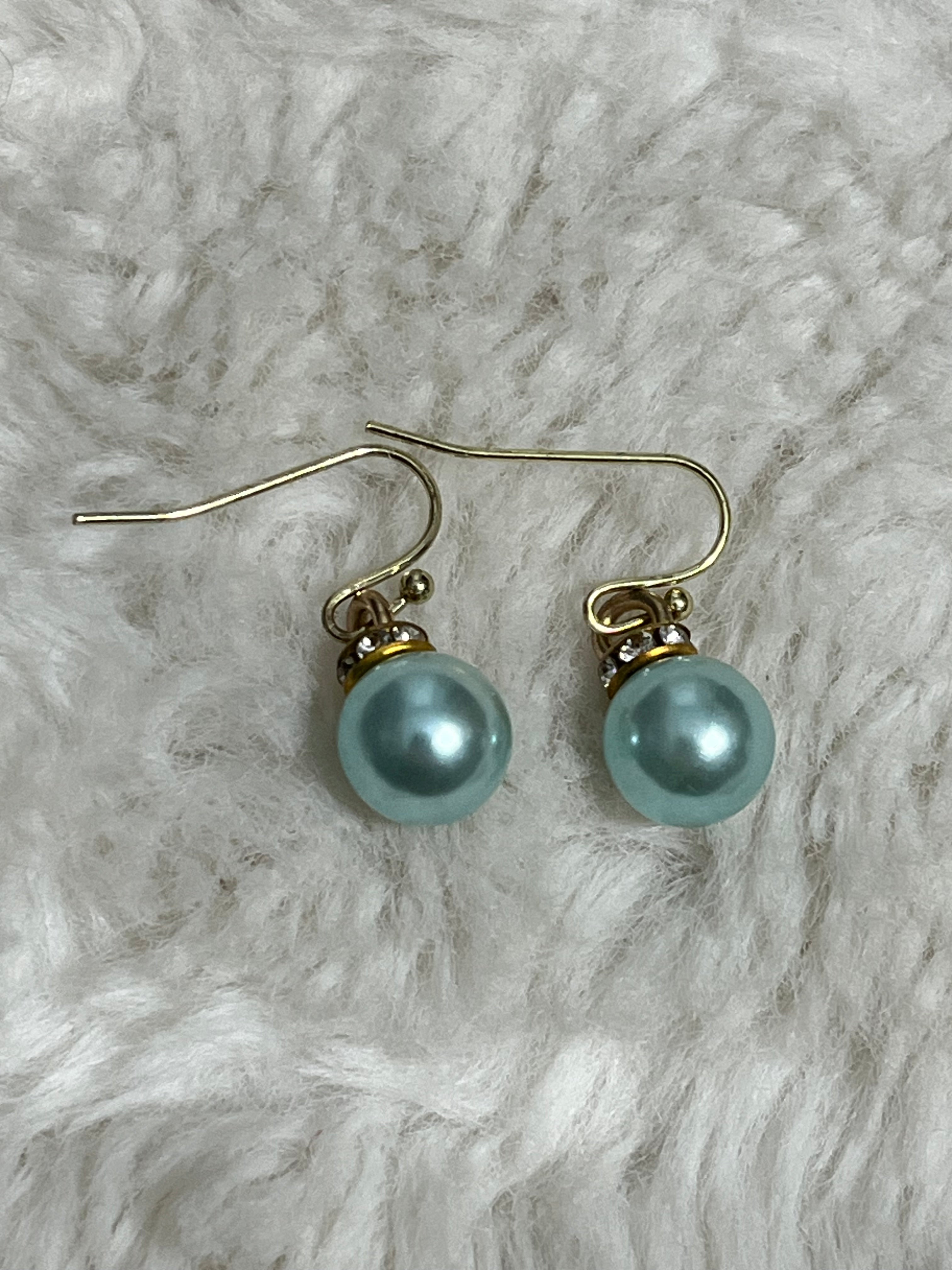 Aqua Pearl Earrings