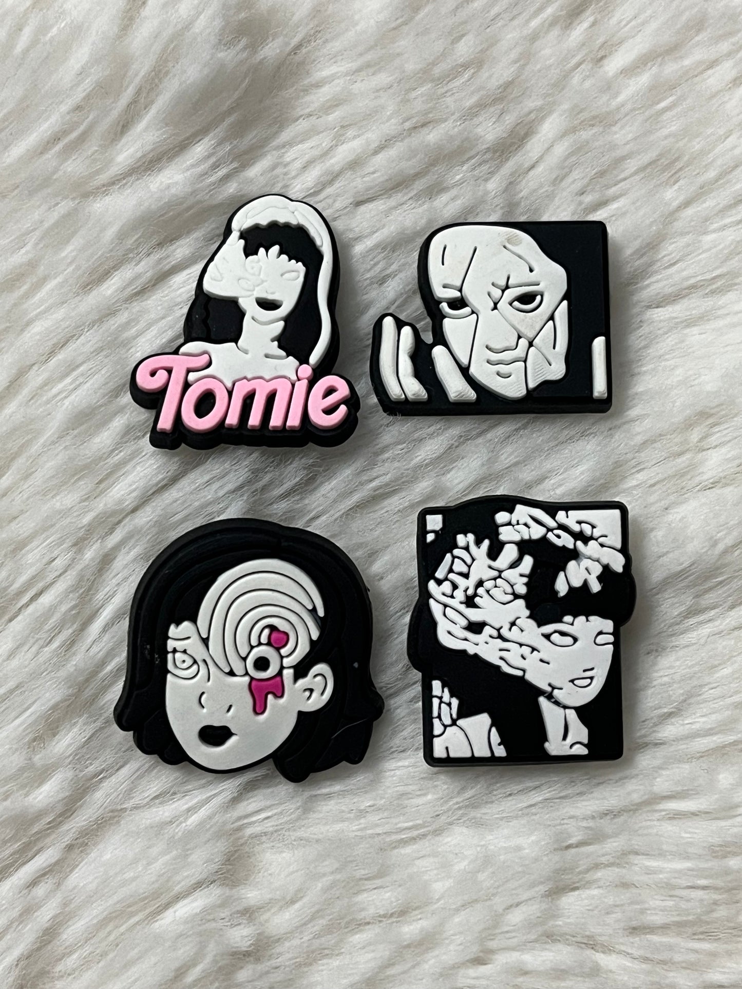 Tomie Shoe Charms