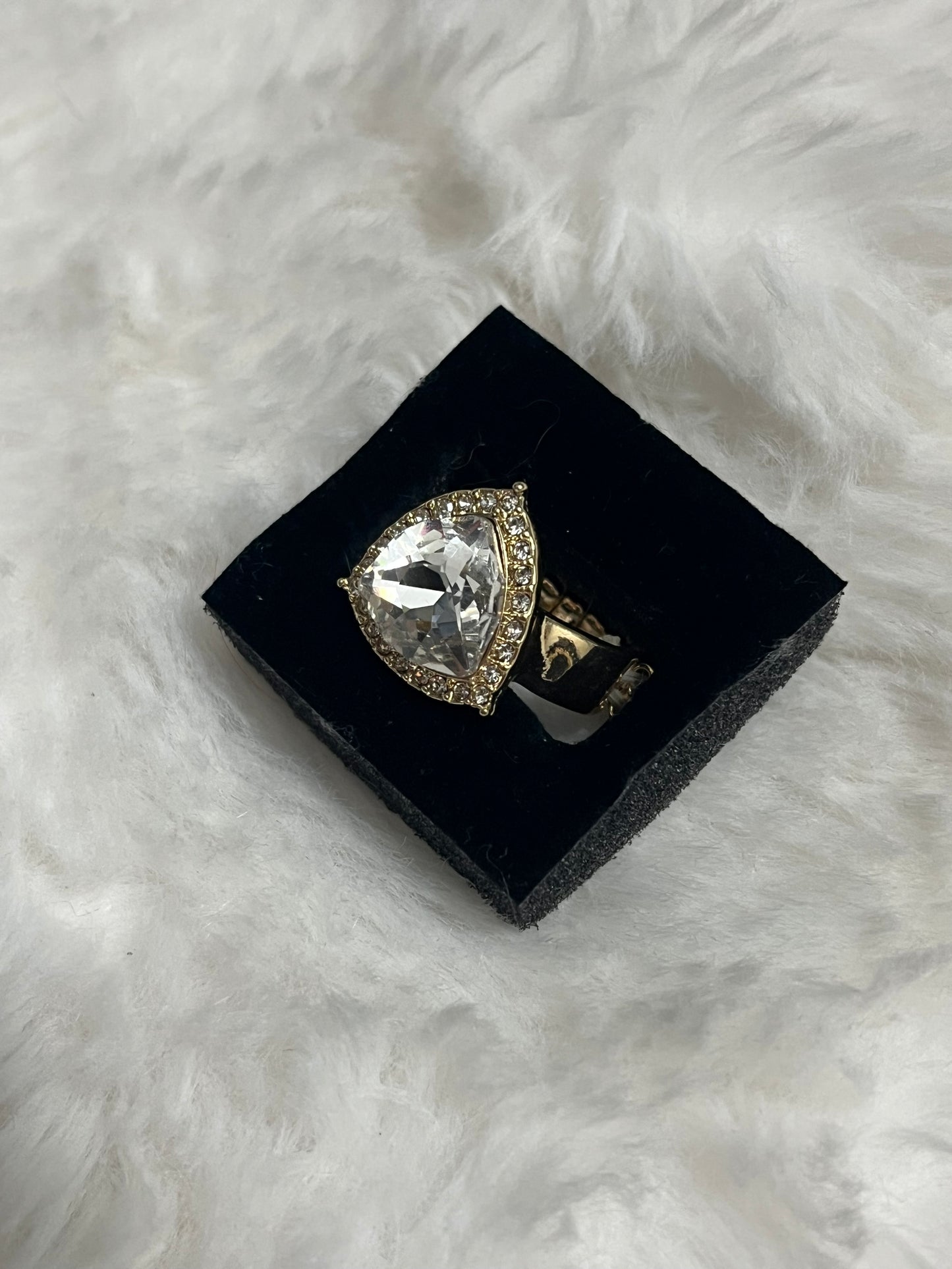 Radiance Teardrop Paparazzi Ring
