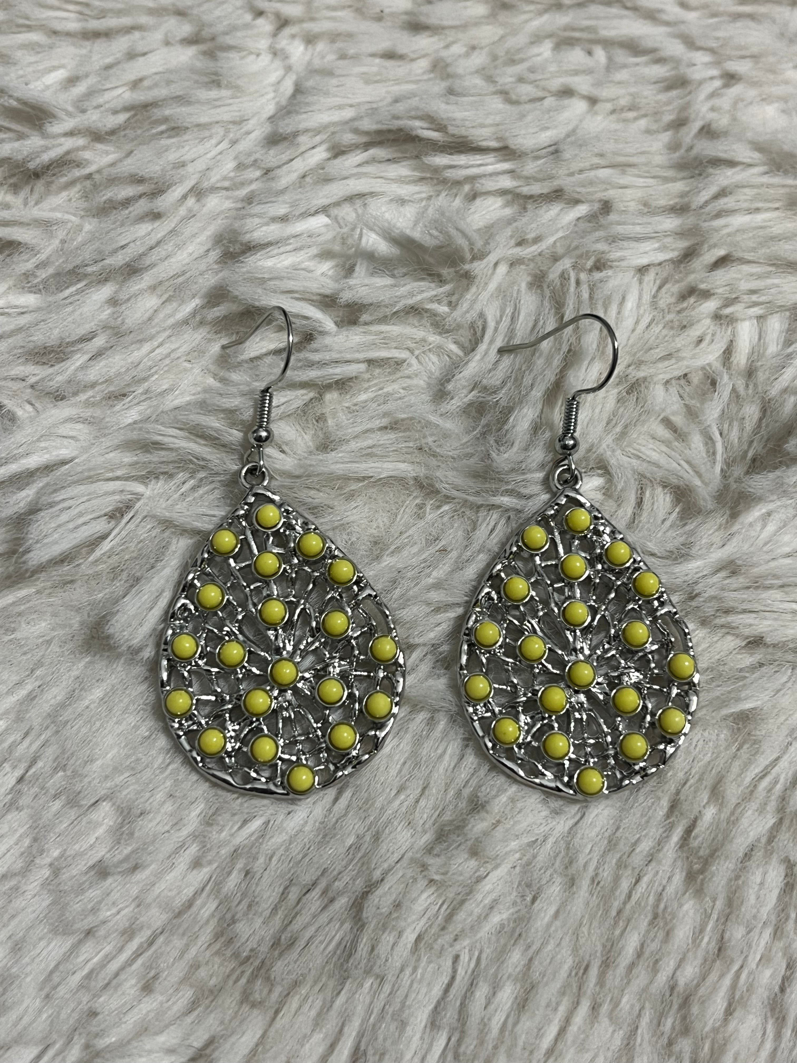 Botanical Berries Paparazzi Earrings