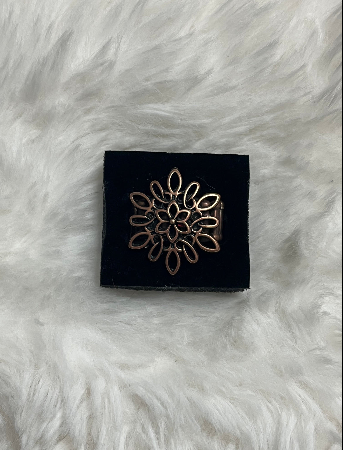 Floral Radiance Ring