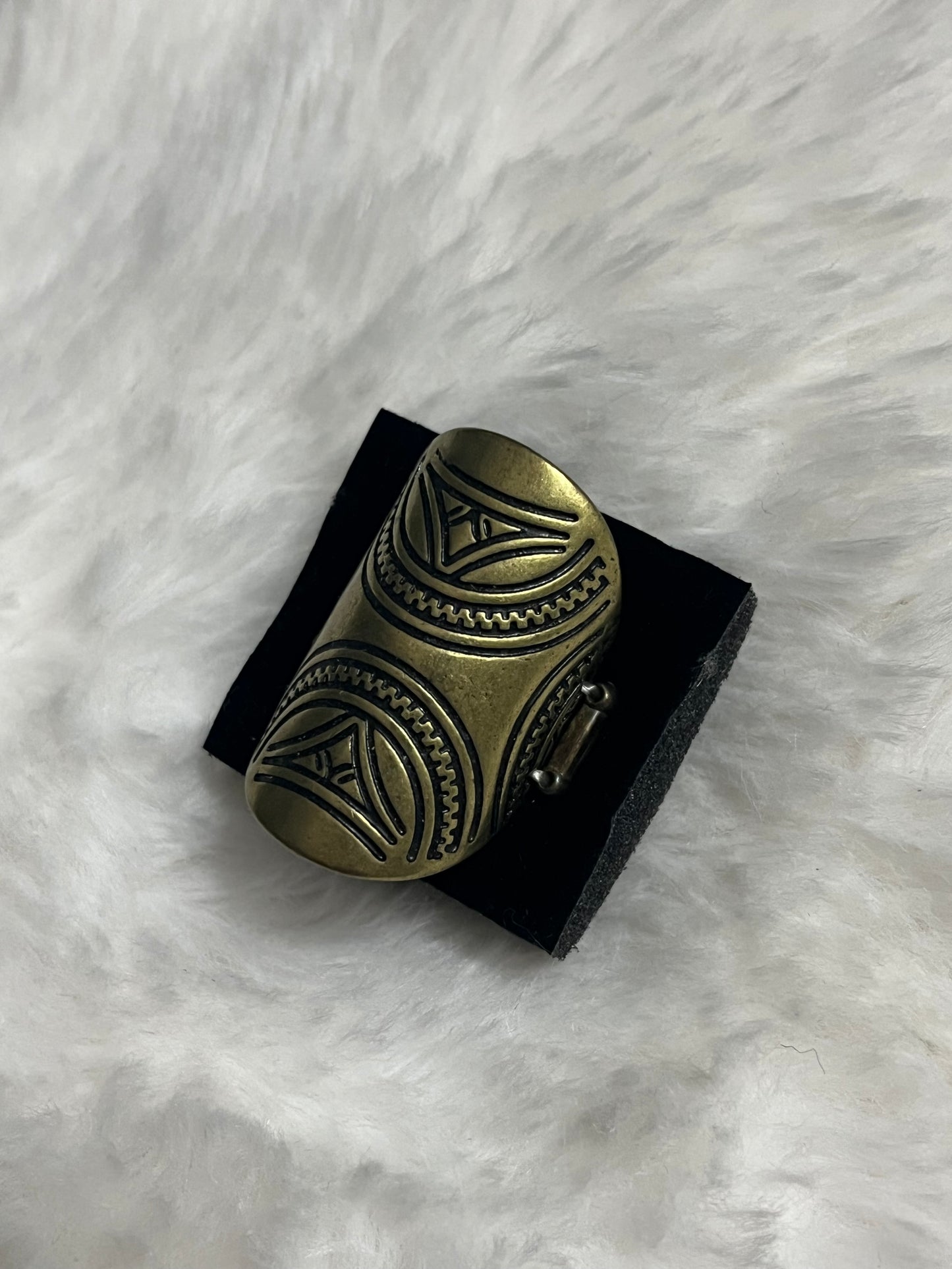 Tribal Crest Paparazzi Ring