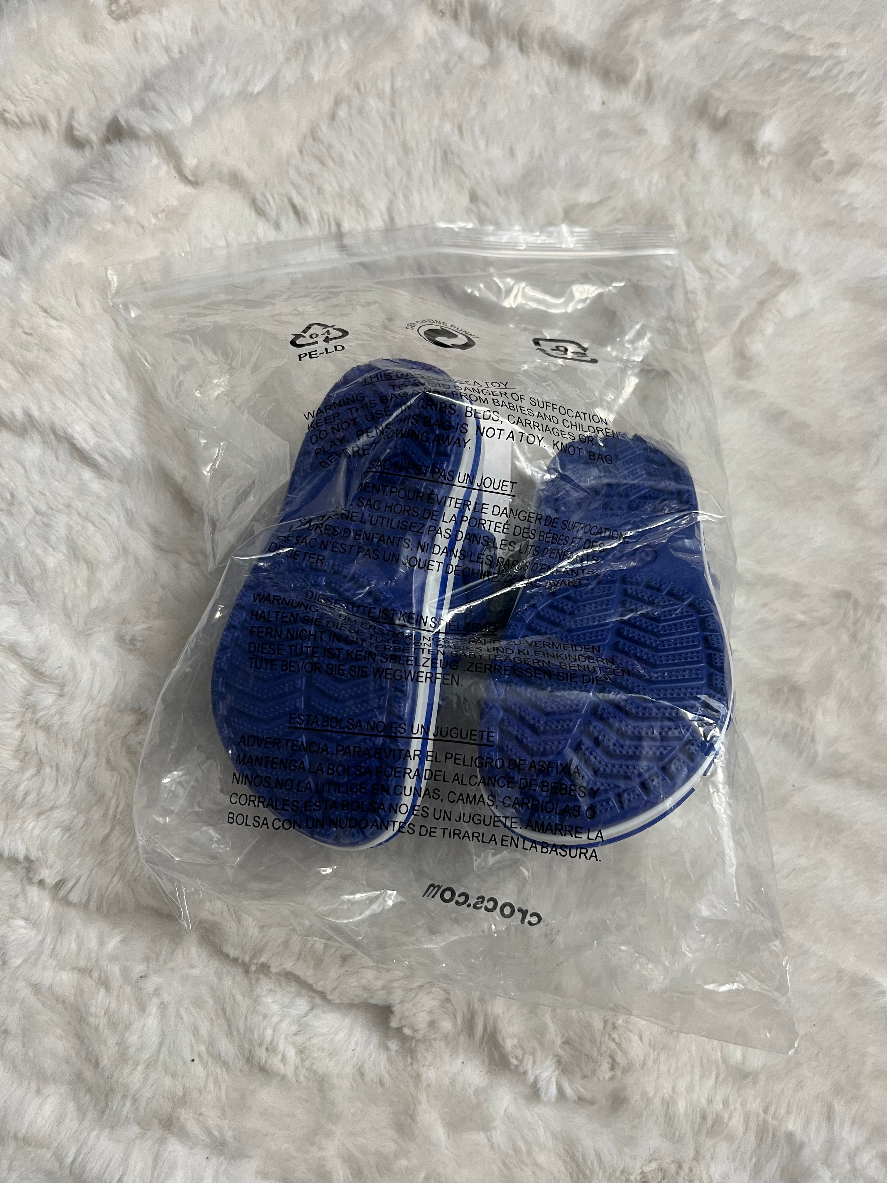 Blue Bayaband Crocs