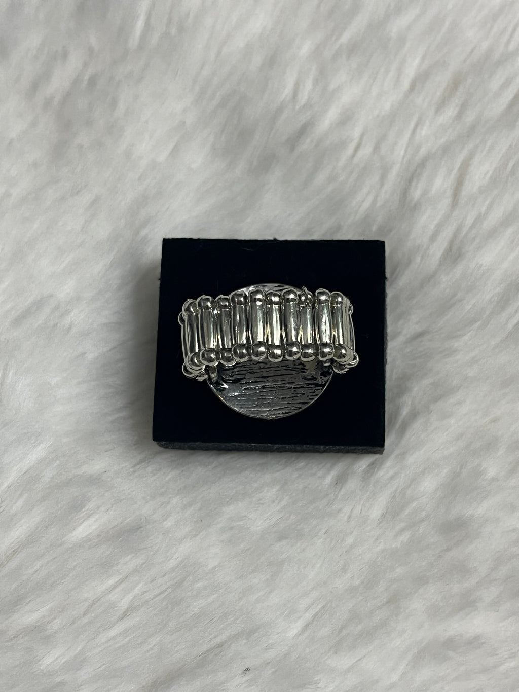 Seasonal Spinster Paparazzi Ring