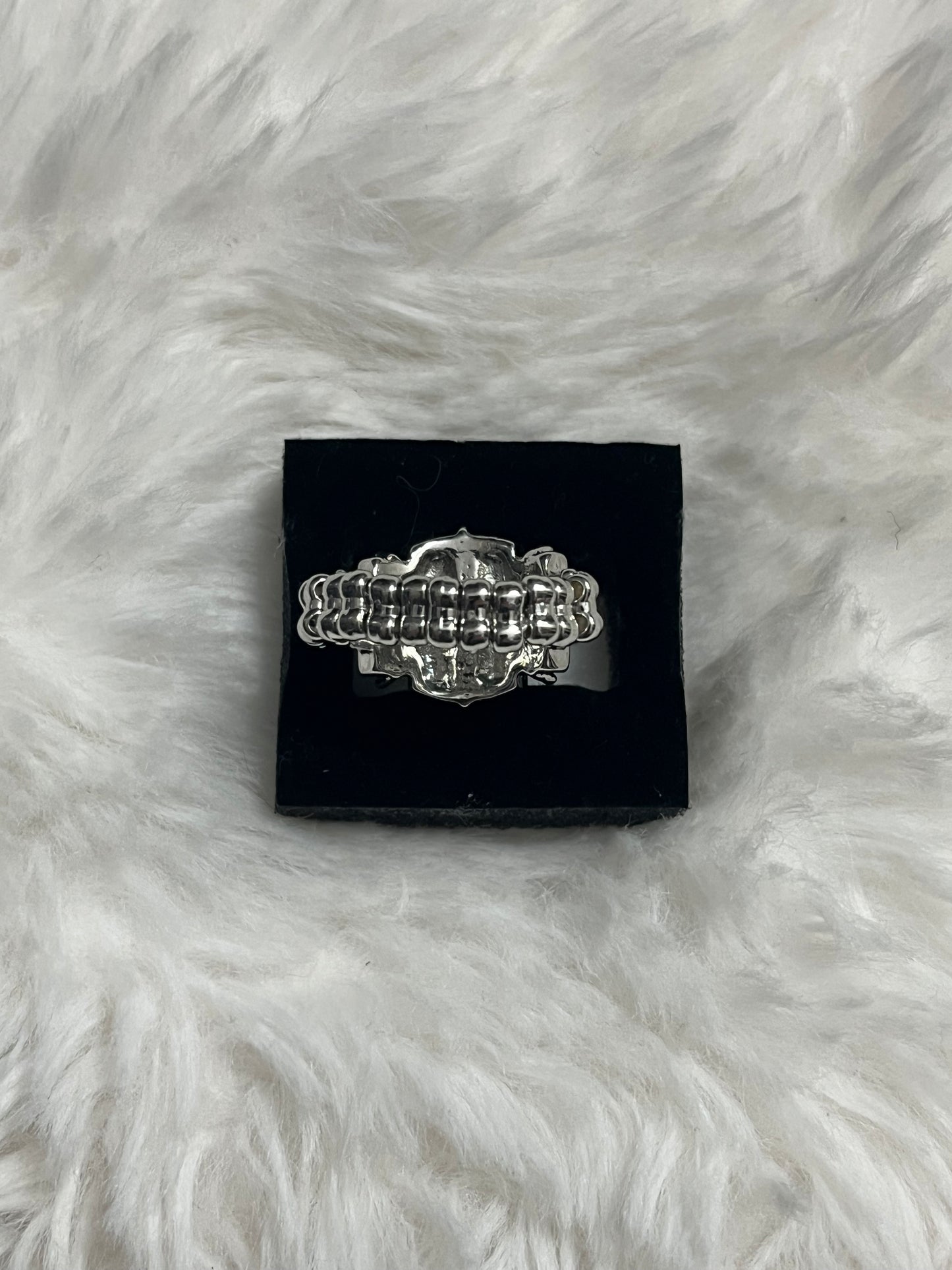 Jeweled Paparazzi Ring