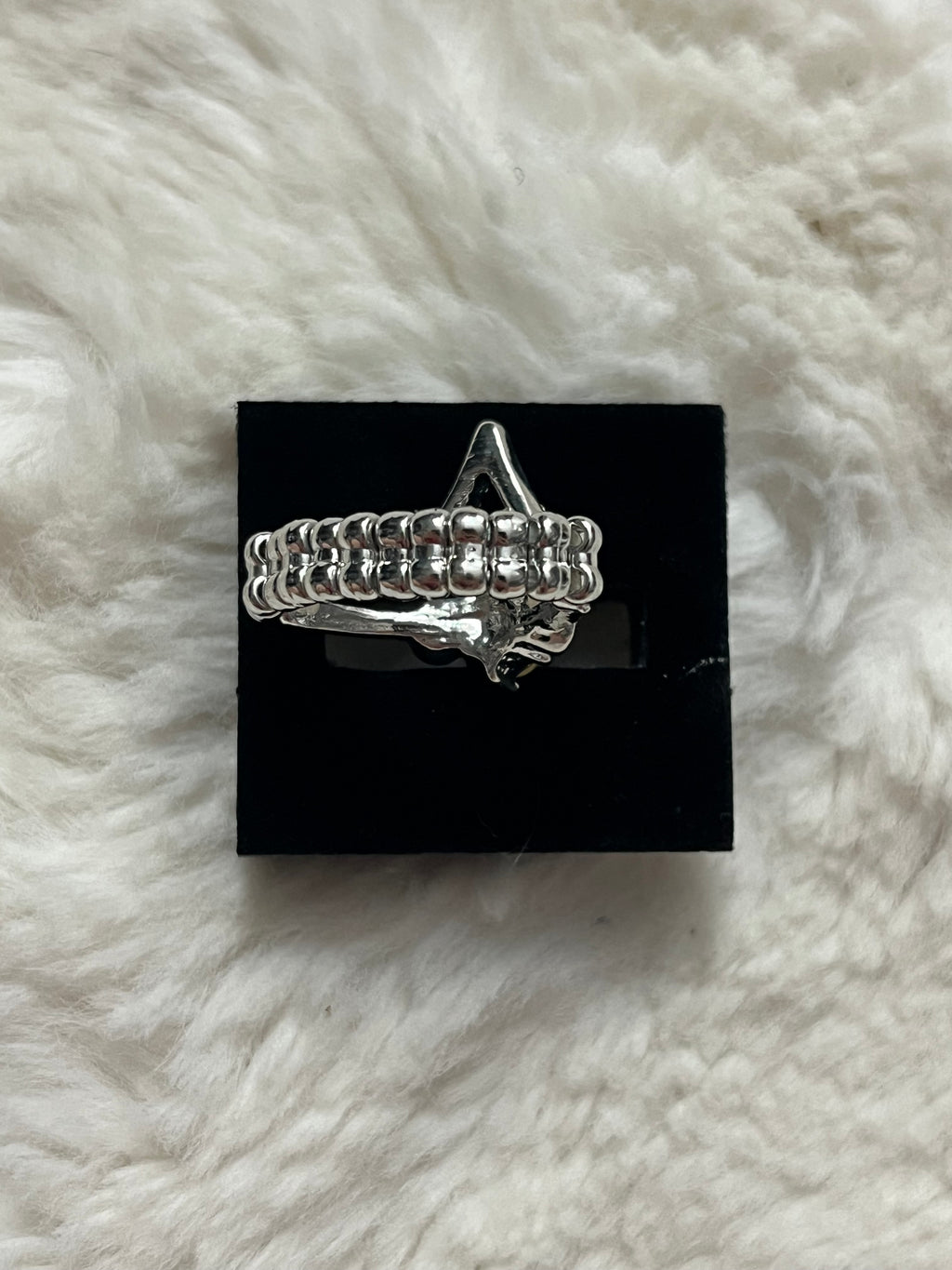 Chevron Celebrity Paparazzi Ring