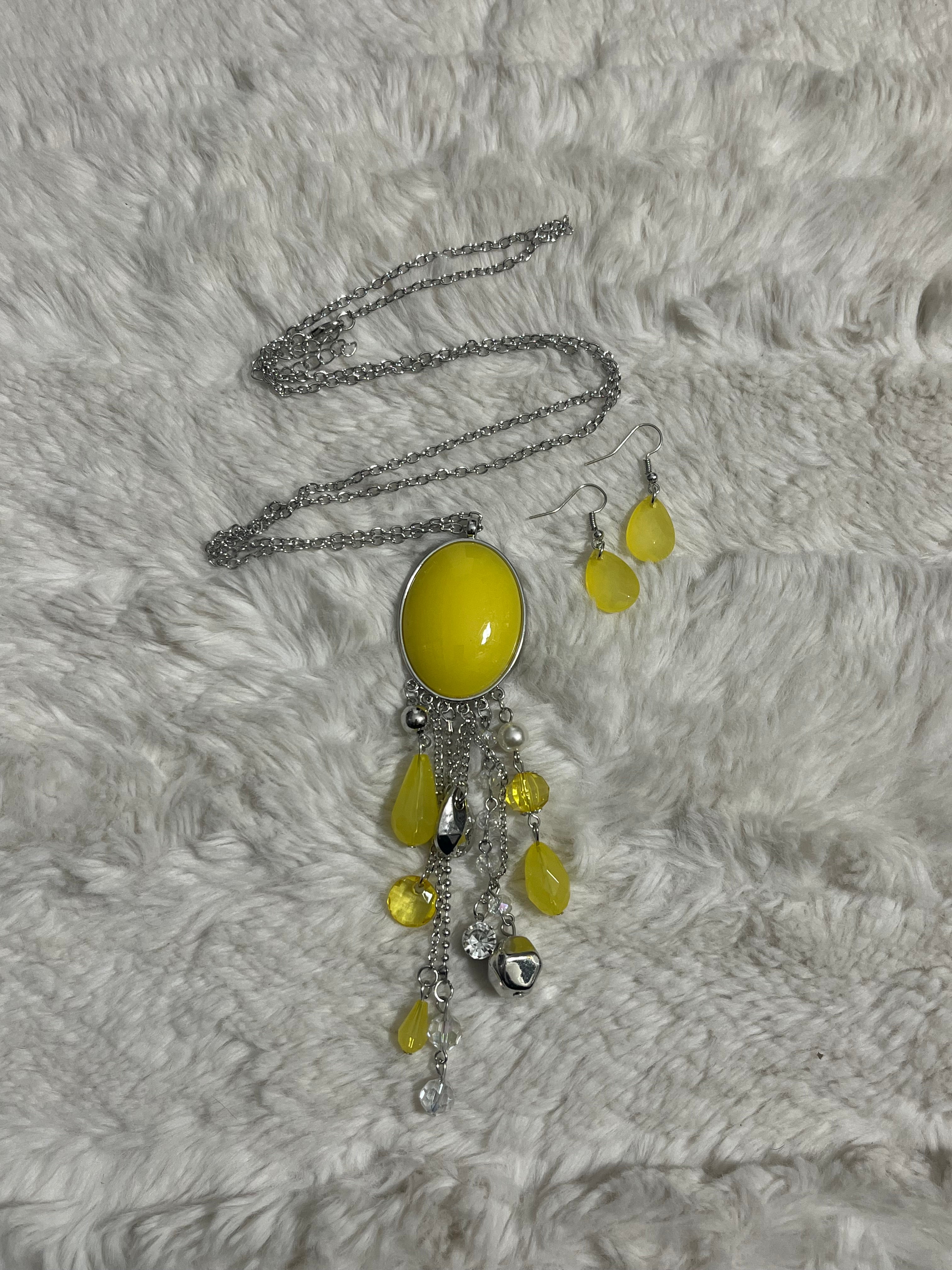 Whimsical Wishes Paparazzi Necklace Set