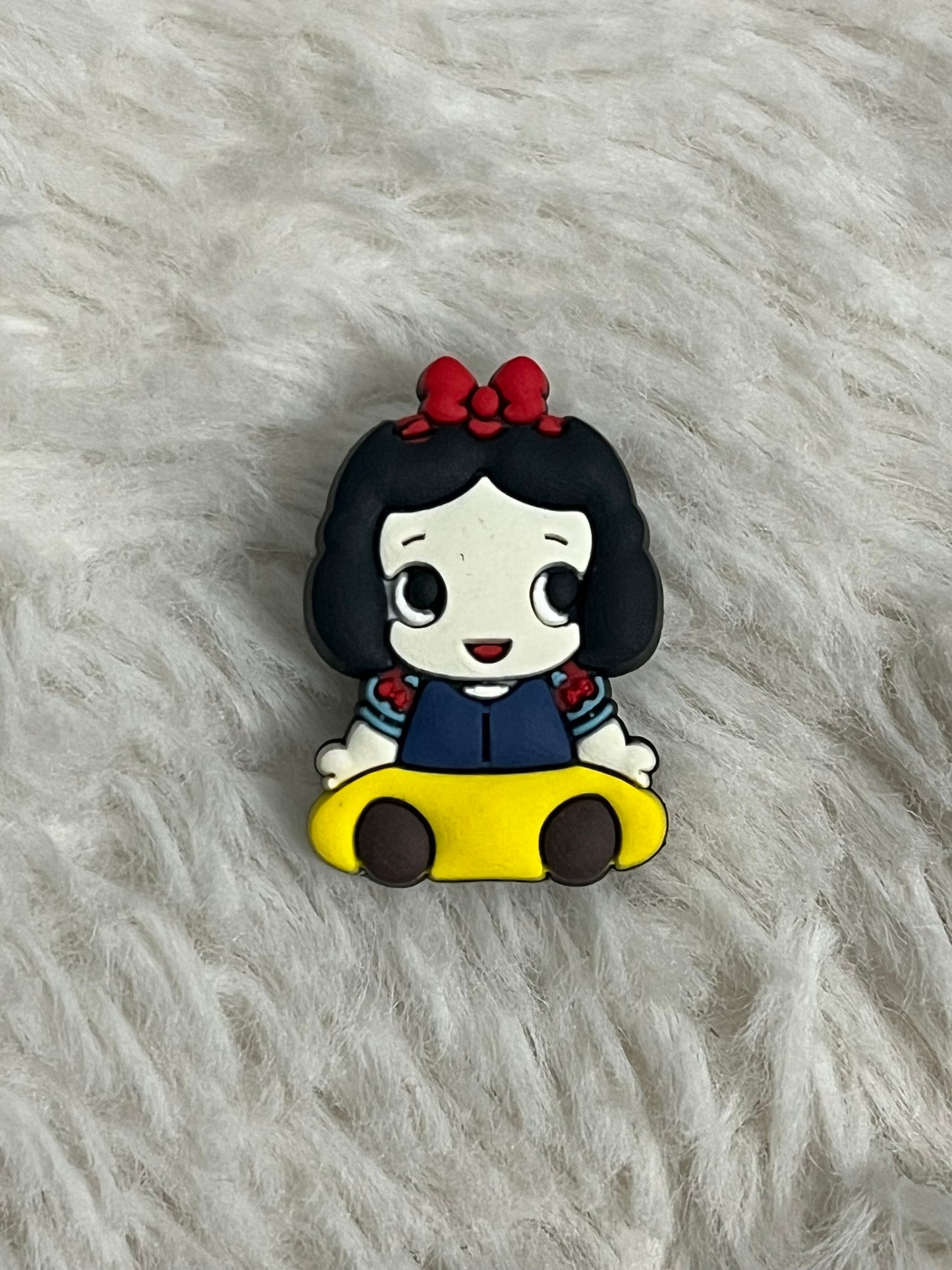 Snow White Shoe Charms