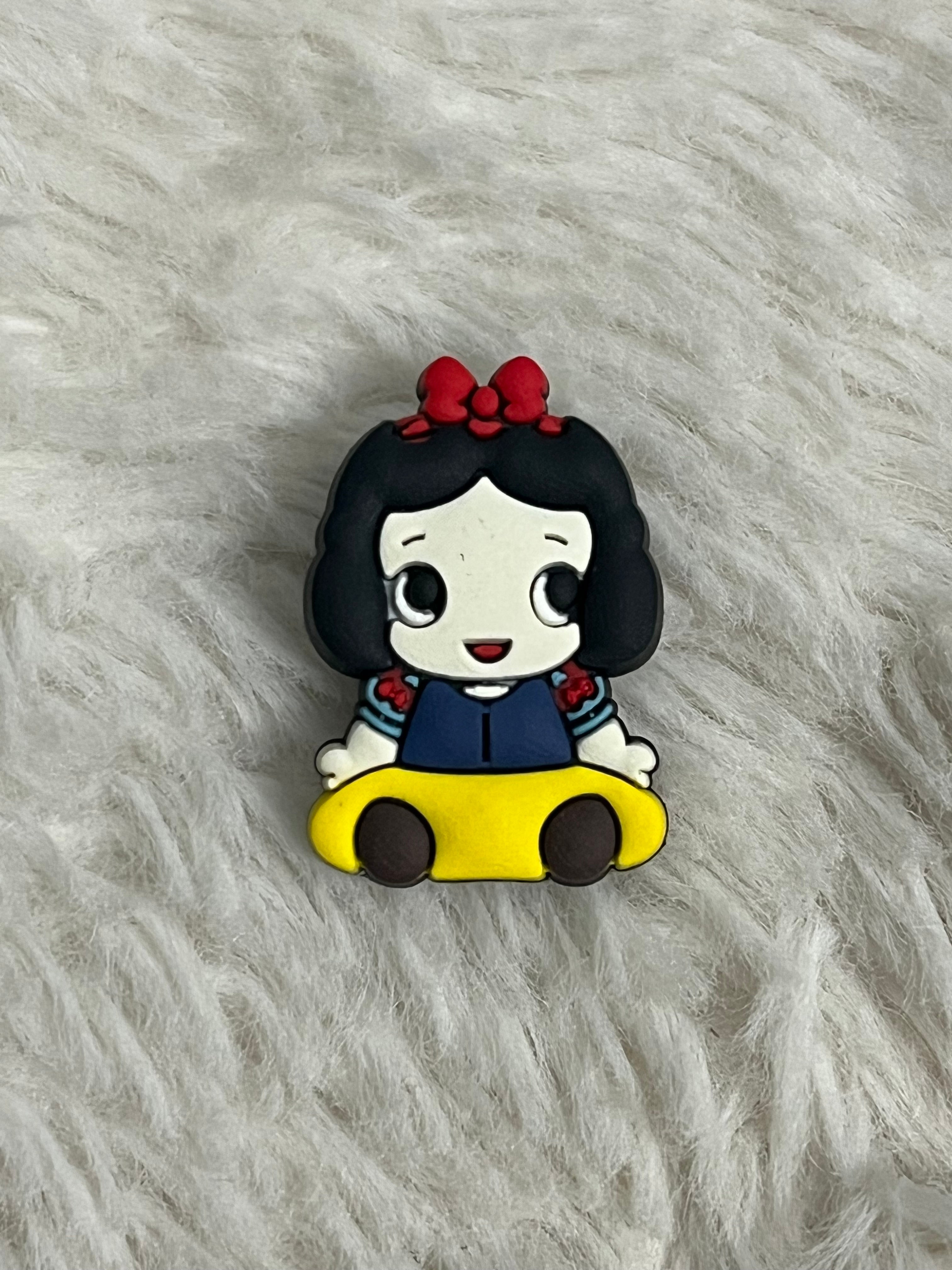 Snow White Shoe Charms