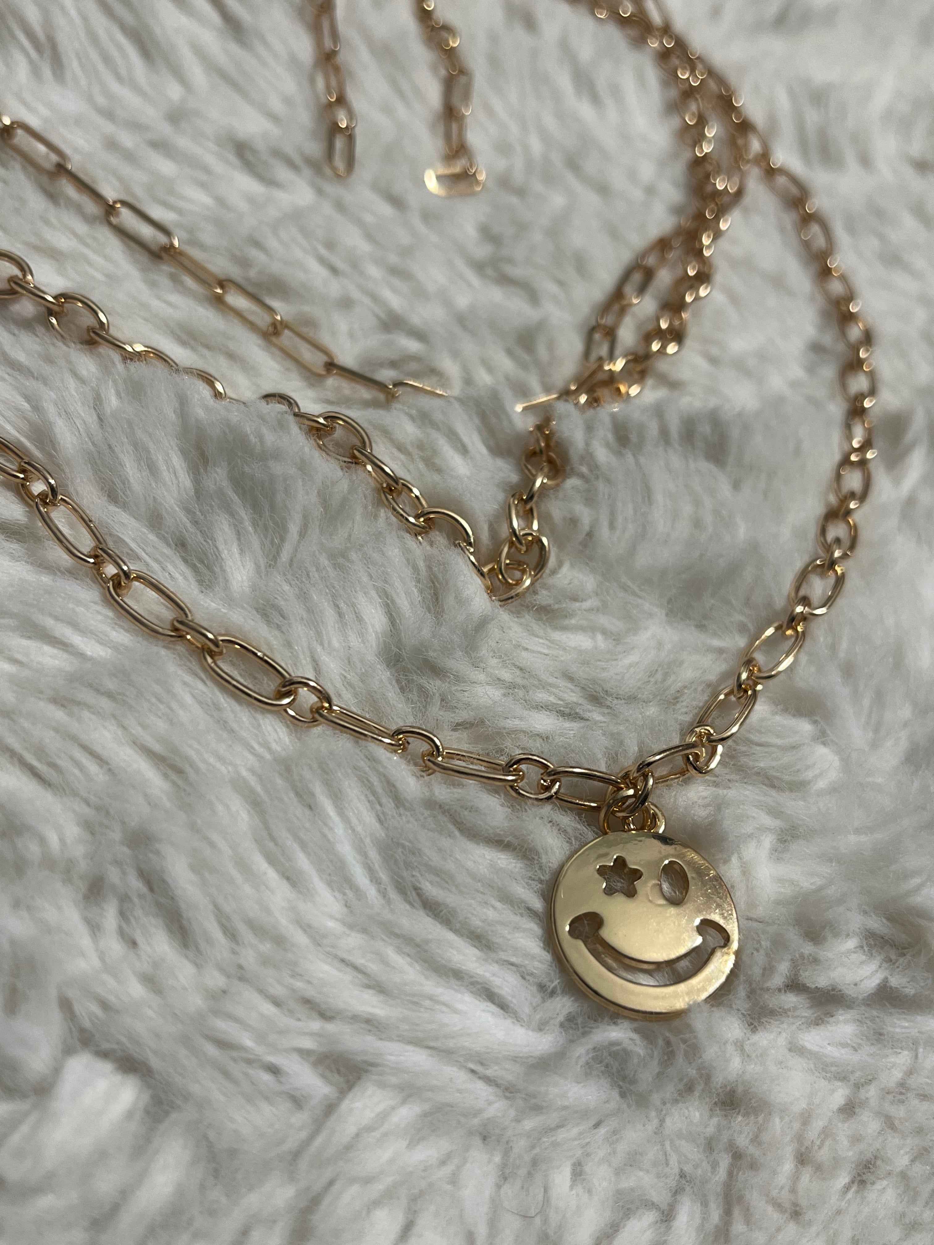 Winking Wanderer Paparazzi Necklace Set