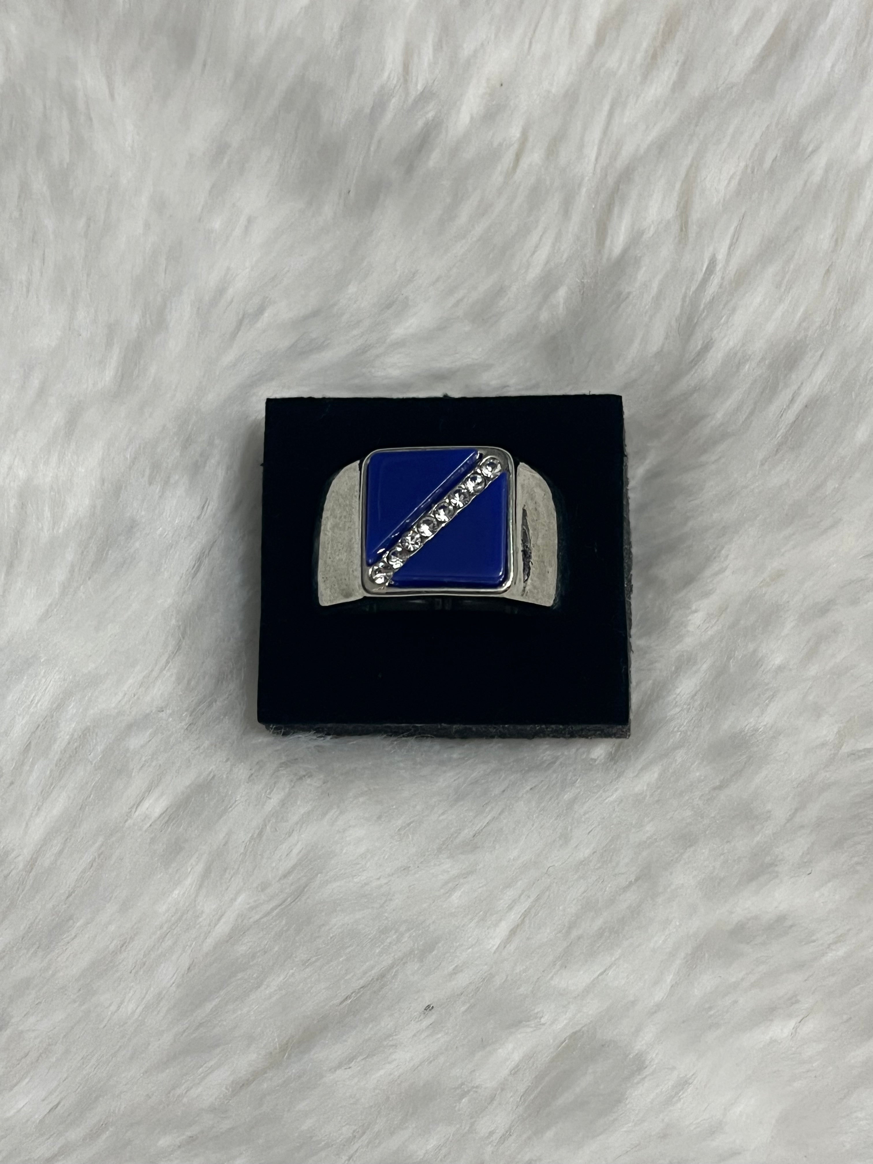 Diagonally Dominant Paparazzi Ring