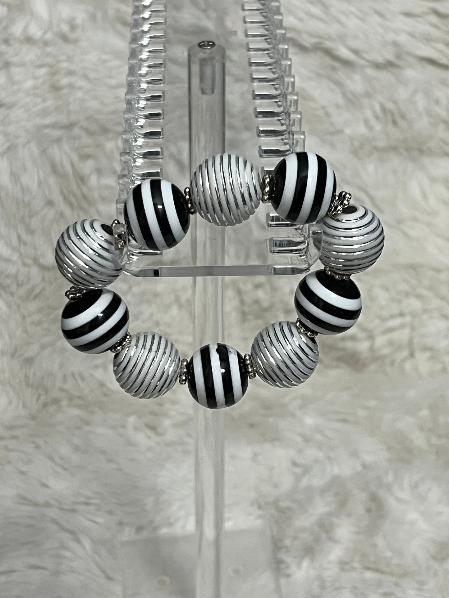 Shadow Stripes Bracelet