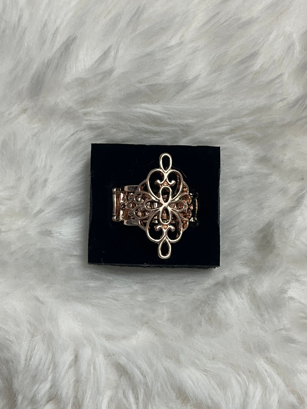 Walk the Vine Paparazzi Ring