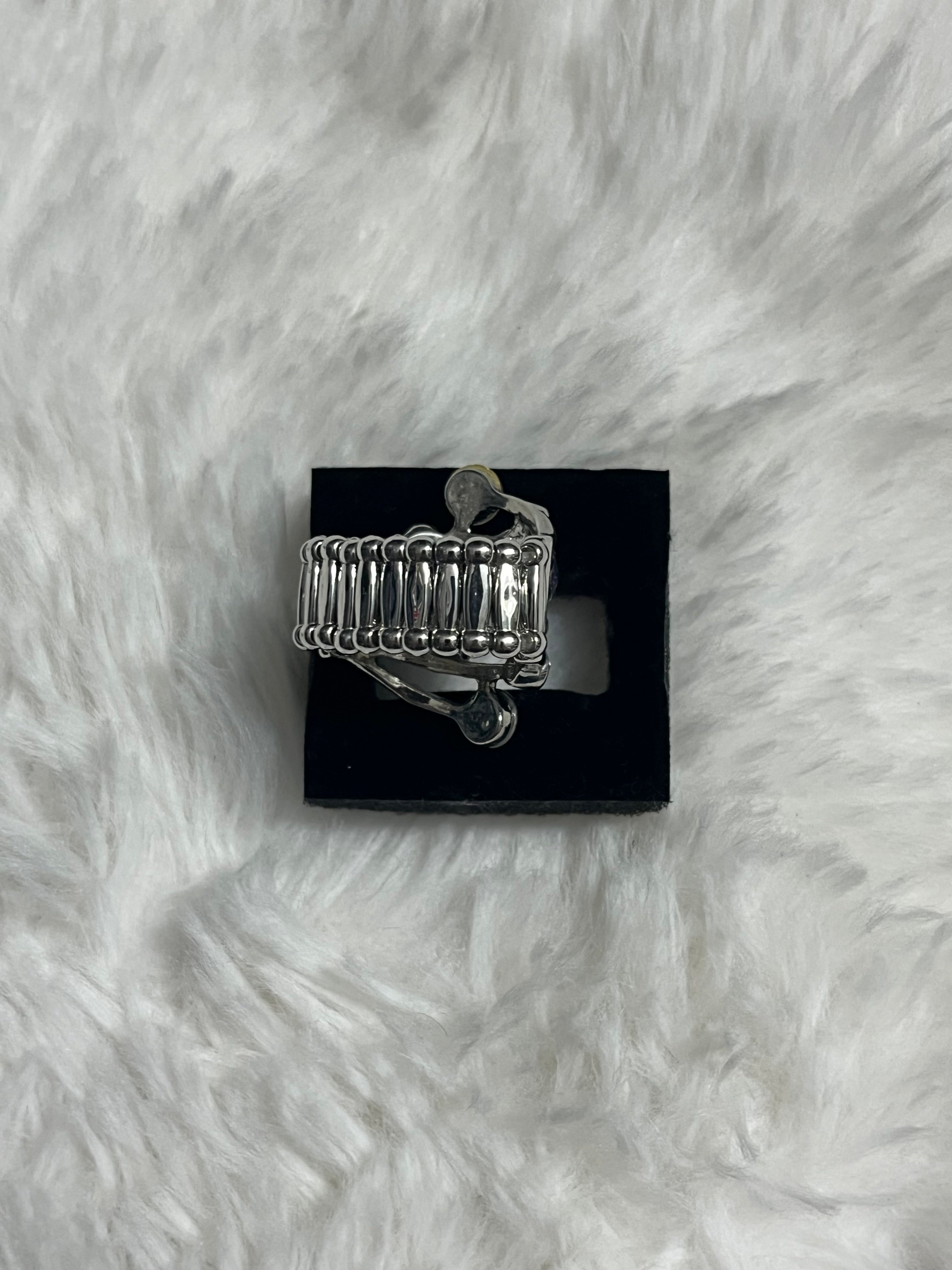 Timeless Trickle Paparazzi Ring