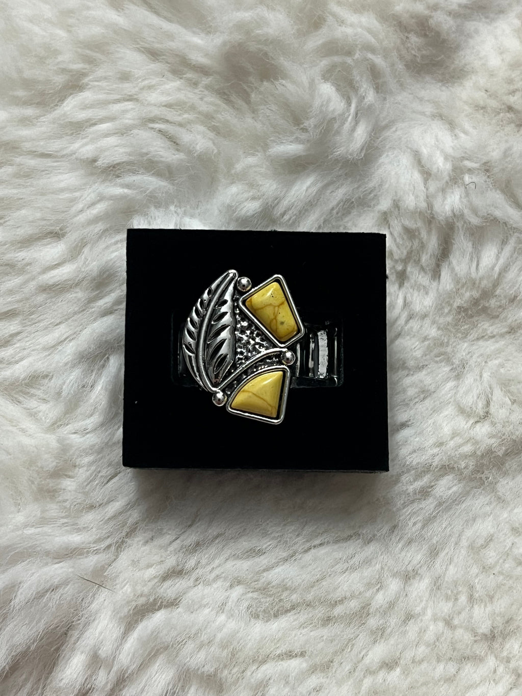 Make the Nest of It Paparazzi Ring