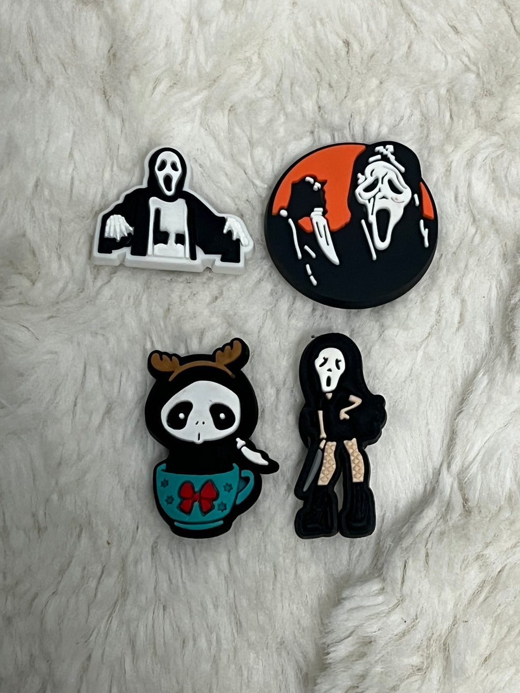 Scream Shoe Charms