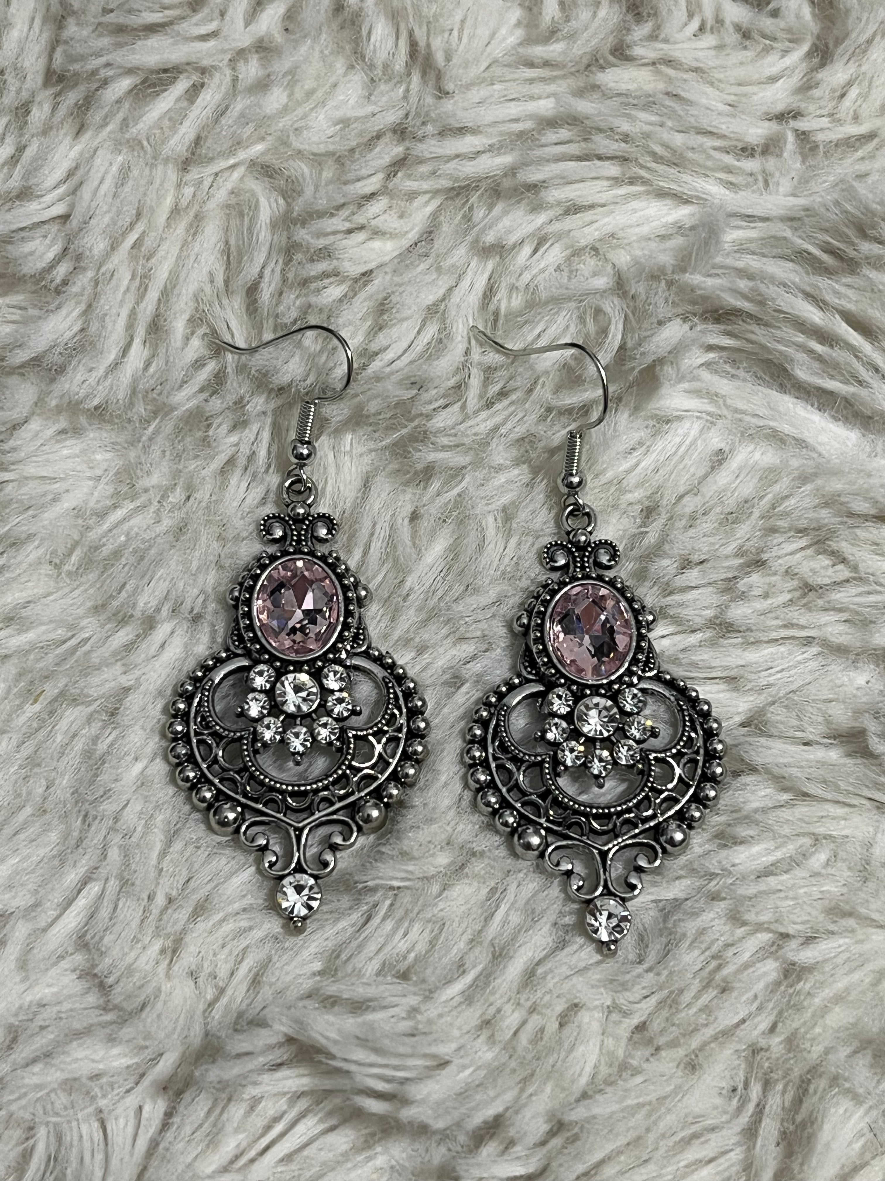Castle Chateau Paparazzi Earrings