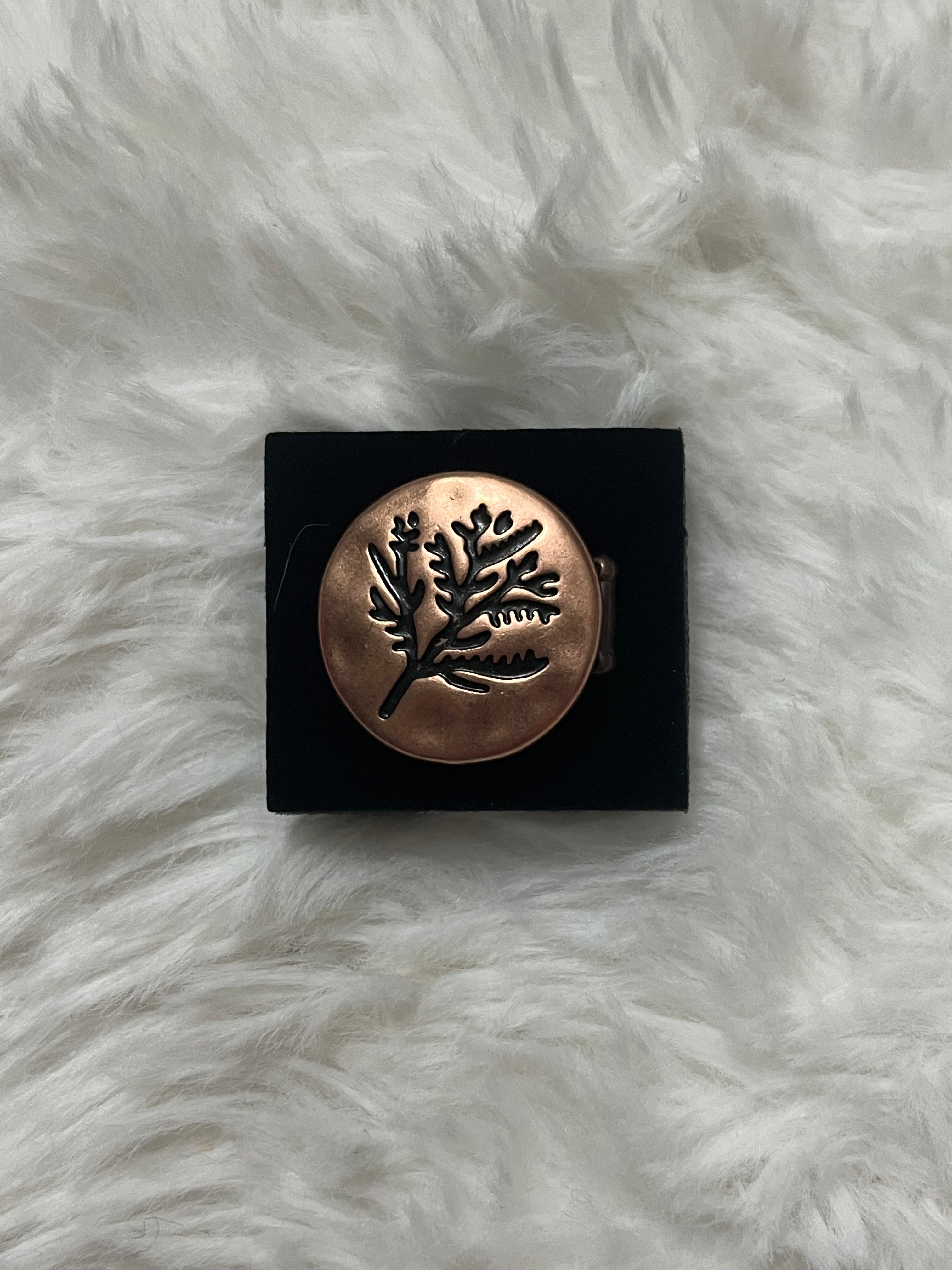 Branched Out Beauty Paparazzi Ring