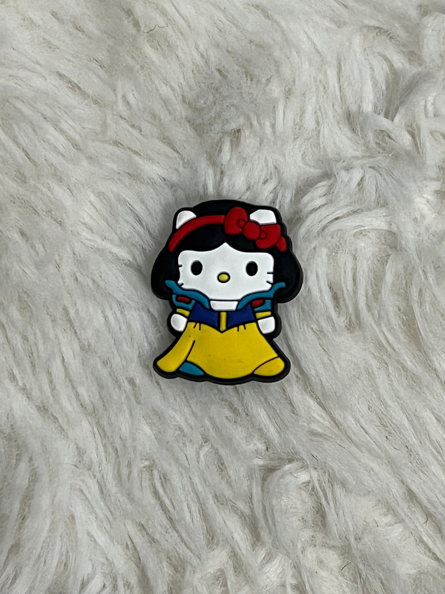 Hello Kitty (Character) Shoe Charms