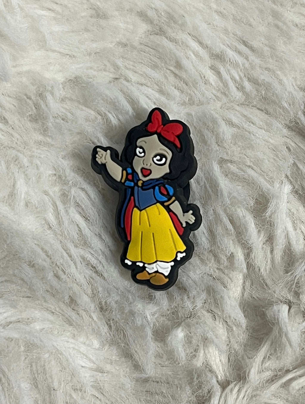 Snow White Shoe Charms