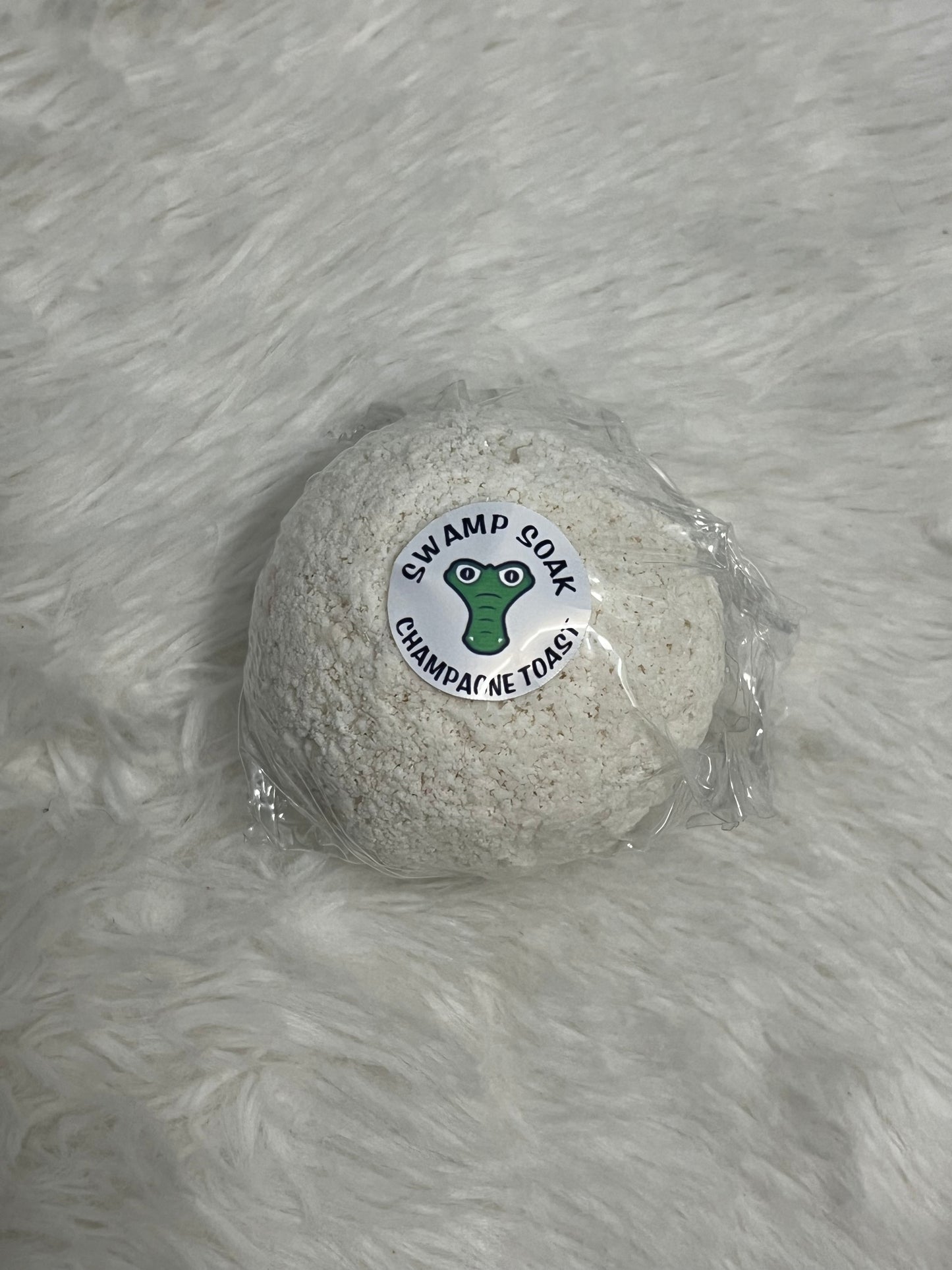 Champagne Toast Bath Bomb