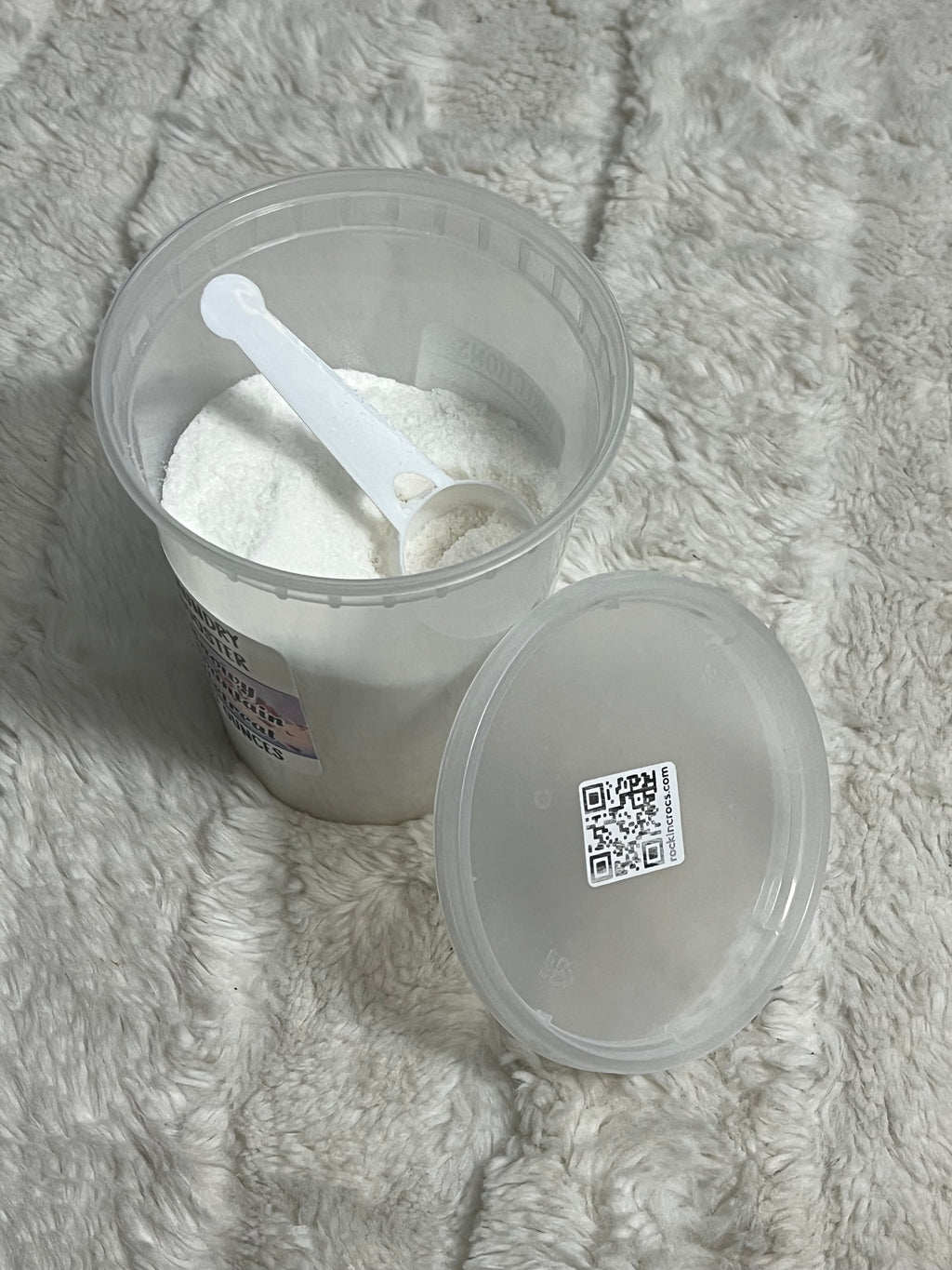 Snowy Mountain Retreat Laundry Booster