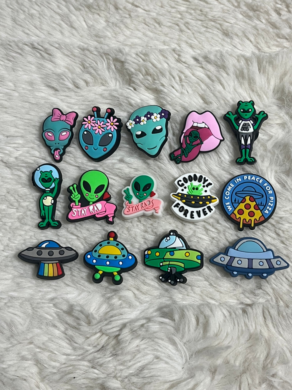 Alien Shoe Charms