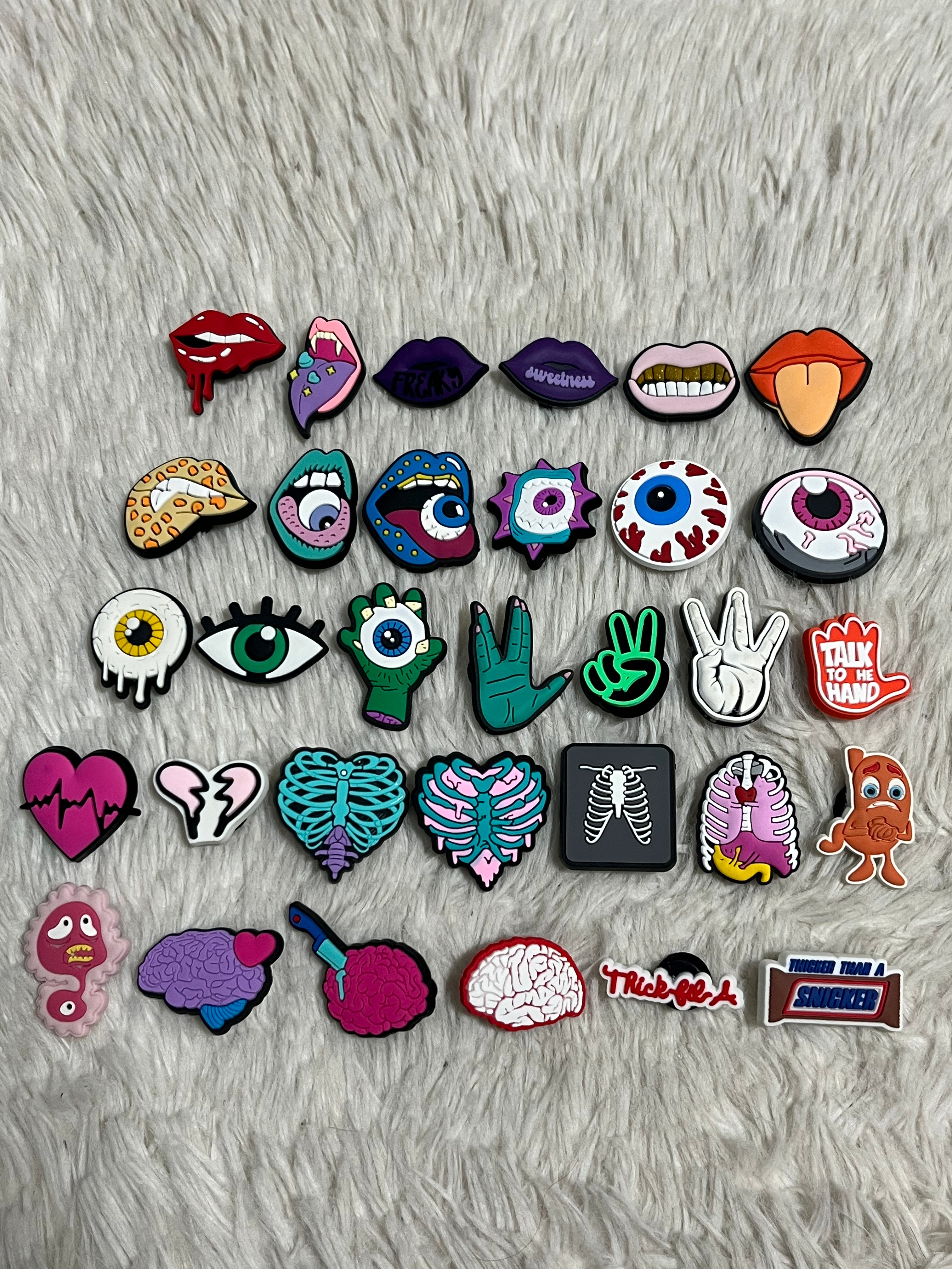 Body Shoe Charms
